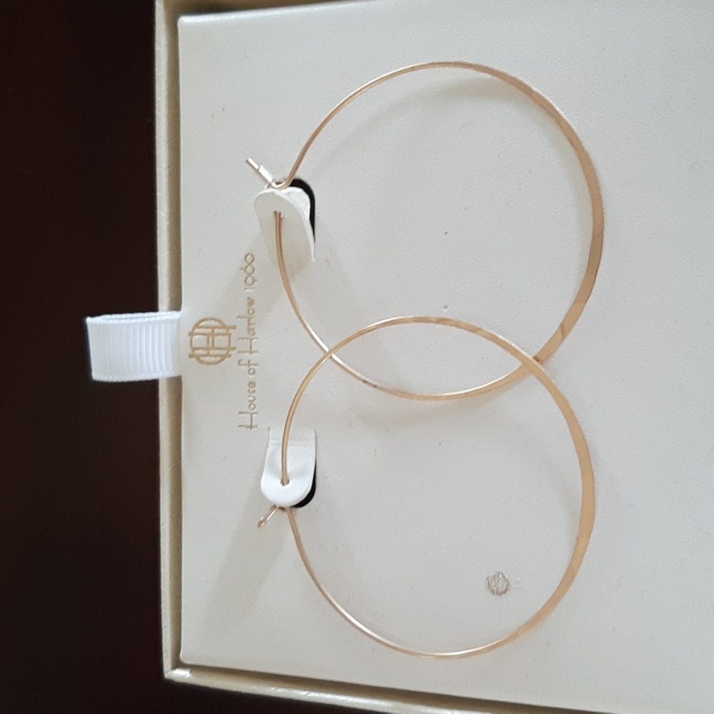 Lot of 7 Pairs Earrings - Picture 2 of 6